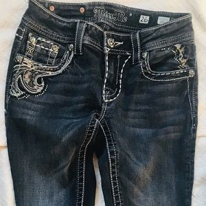 Women’s Skinny-Cut Blue Jeans